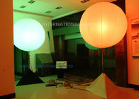 ballon gonflé par air gonflable de la décoration RGBW de l'éclairage 400W construit dans la fan