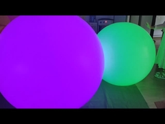 Ballon lumineux interactif LED RGB à changement de couleur par tapotement pour lancer lors de concerts