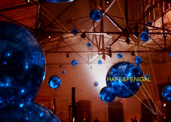 Des ballons en PVC gonflables de haute qualité et brillants en PVC bleu miroir pour un décor d'événement élégant